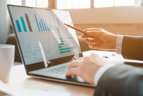 Campaign performance and bid strategy reporting